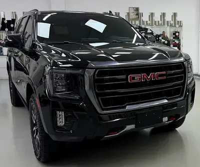 GCC .. FSH .. Warranty .. Original paint .. 6,2L .. Perfect Condition