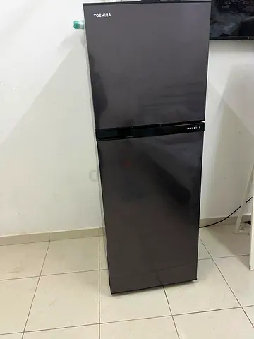 TOSHIBA FRIDGE