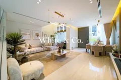 Luxury Townhouse | Private Garden | New