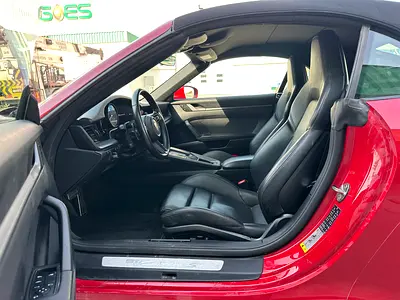 صورة مصغرة 9 لـ 2023 Porsche 911