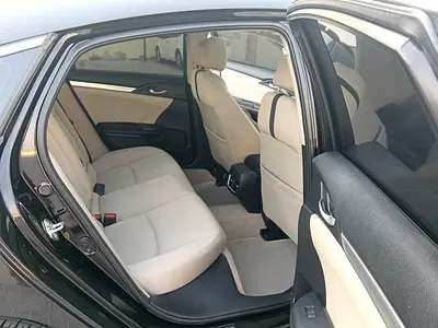 2017 Honda CIVIC — фото 10