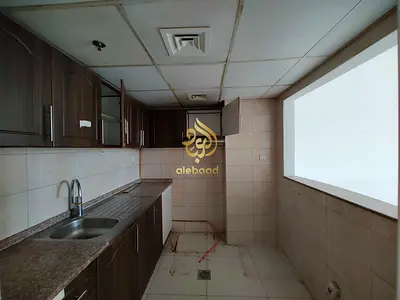 Specious 1BHK apartment with bolcony very prime location just in 53k in warsan 4