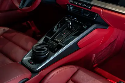 2025 Porsche 911 — миниатюра 12