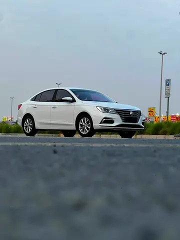 MG 5 Standard 2023 GCC Specs