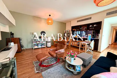 Vacant on Transfer | Upgraded | Courtyard View
