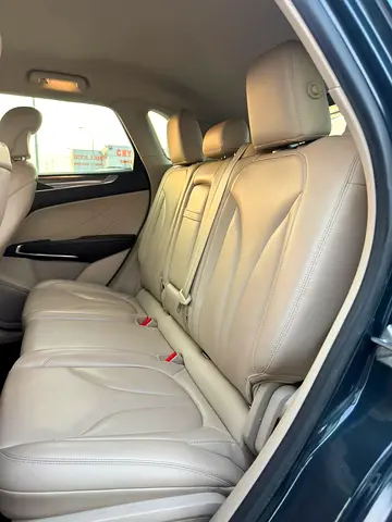 صورة 12 لـ 2019 Lincoln MKC
