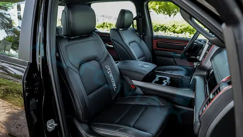 2026 RAM 1500 照片 13