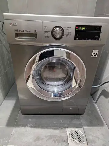 LG 2in1 Washing machine 8/5kg Capacity Excellent Condition