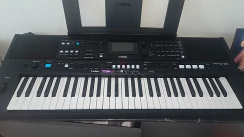 Yamaha PSR-E463 Keyboard - Good Working Condition with box, purchased a month before from amazon