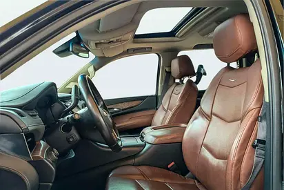 2015 Cadillac ESCALADE — миниатюра 11