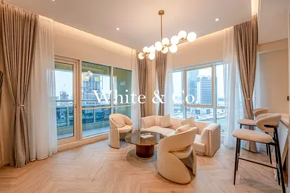 1Bed room | Fully refurbished | Mid Floor