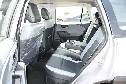 2026 Toyota RAV 4 — фото 12