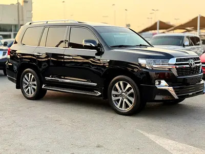 2021 Toyota LAND CRUISER — фото 3