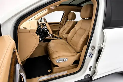 2015 Porsche MACAN 缩略图 10