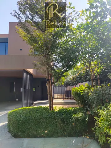 Distress Deal | Below OP Price | 3-Bedroom Corner Townhouse | Sequoia, Masaar