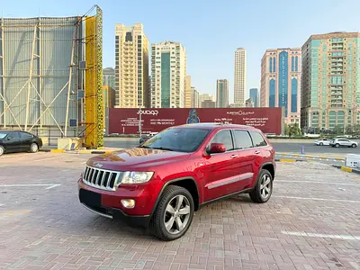 Jeep Grand Cherokee, Very neat and clean.