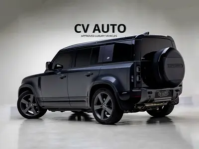 2024 | Land Rover | Defender | 110 V8 P525 | GCC Spec | Dealer Warranty and Service Contract-3