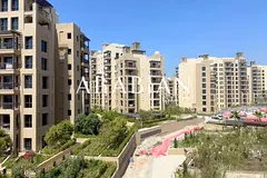 BRAND NEW | SKYLINE VIEW | MID FLOOR