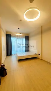 STUDIO | SPACIOUS | VACANT