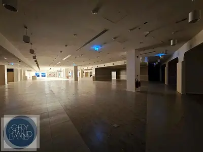 Prime 36,404 sq. ft Fitted Commercial Space – Ideal for Business Center, Office, or Flagship Retail, school