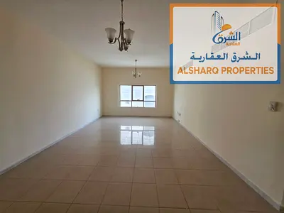 شقة غرفتين وصالة للإيجار السنوي كورنيش عجمان مباشرة إطلالة بحرية ممتازة ومباشرة على البحر