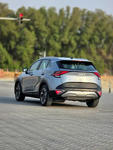 2023 KIA SPORTAGE — миниатюра 8