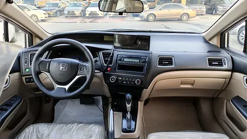 صورة 12 لـ 2015 Honda CIVIC