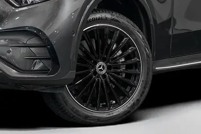 2026 Mercedes-BENZ GLC — миниатюра 8