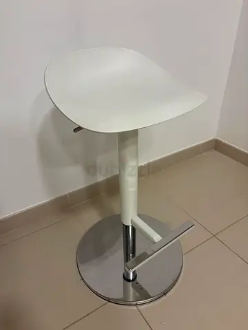 White adjustable modern bar stool with chrome base
