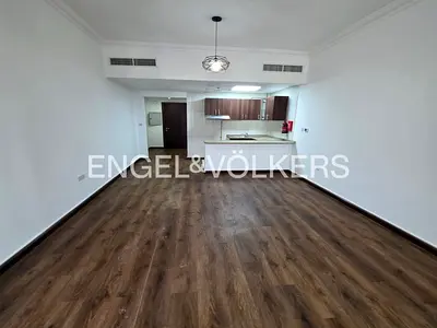 VACANT NOW | CANAL VIEW | WELL MAINTAINED