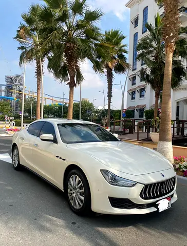 Maserati Ghibli GT Hybrid 2021 | GCC Specs | Pristine Condition