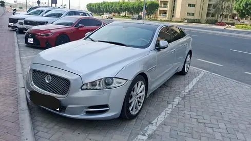 صورة 1 لـ 2013 Jaguar XJ
