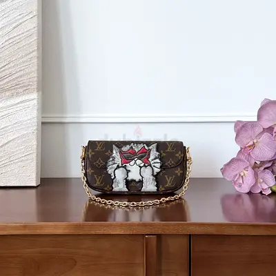 Louis Vuitton Ivy Women's Bag