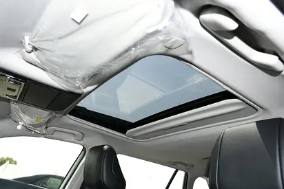 2026 Toyota RAV 4 — фото 11