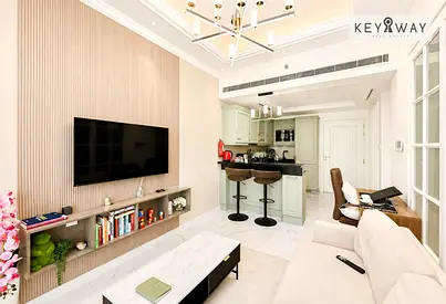 Luxury 1 Bedroom | Pool View | Premium Amenities