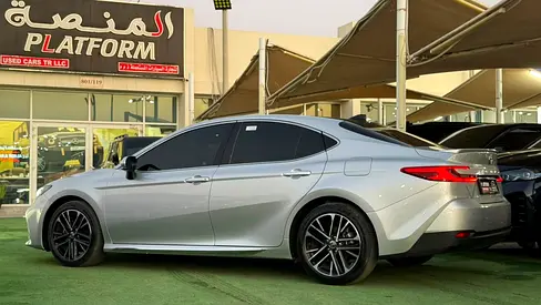 2026 Toyota CAMRY 照片 5