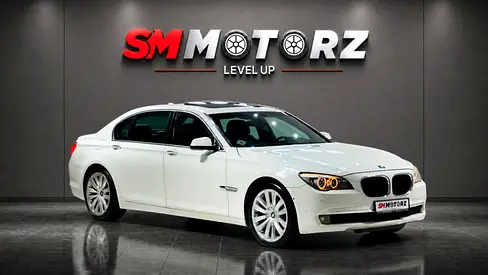 BMW 7-Series 740i Exclusive 2012 | GCC Specs | Well Maintained