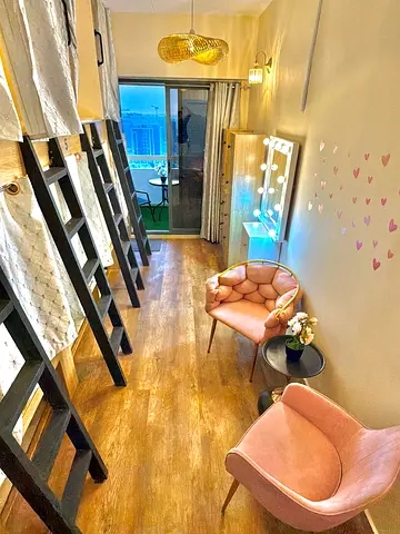 Capsule and Bed Space for Male and Female Near Emirates Towers Metro Station
