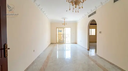 غرفه وصاله تاني ساكن مع بلكونه بسعر لا يفوت مساحه كبيره وموقع مميز علي مخرج دبي مع غرفه ماستر