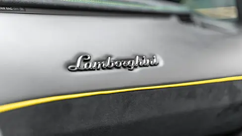 2017 Lamborghini AVENTADOR 缩略图 15