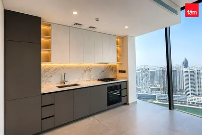 High Floor | Canal View | Corner Unit | 06