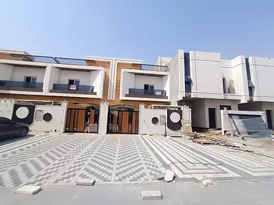 🏡 فيلتان للإيجار – الحليو 2  ✨ أول ساكن – تشطيب مميز  ✅ 4 غرف نوم ماستر ✅ مجلس واسع ✅ صالة ✅ صالة مع بلكونة ✅ خزائن حائط مدمجة  💰 السعر: 95,000 درهم
