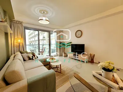 NICELY FURNISHED 2 BED | STUNNING SEA VIEW