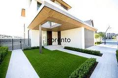 Corner Unit | Large Plot | Landscaped