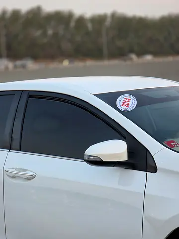 صورة مصغرة 10 لـ 2014 Toyota COROLLA