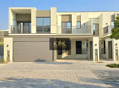 B2B | Close to Amenities | Landscaped