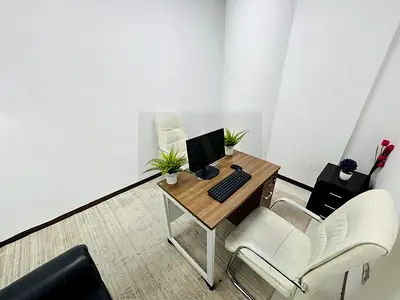 Beautiful Office |direct from Owner | Free utilities & No Commission