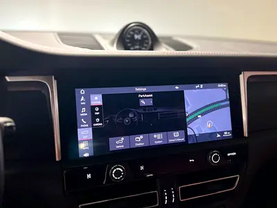 2024 Porsche MACAN — миниатюра 13