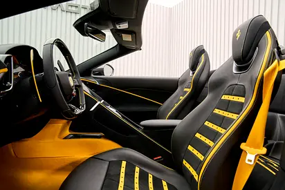 2026 Ferrari ROMA — миниатюра 10