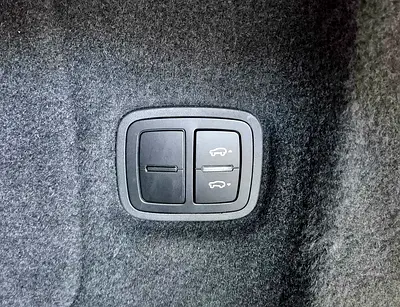 2015 Porsche CAYENNE — миниатюра 7